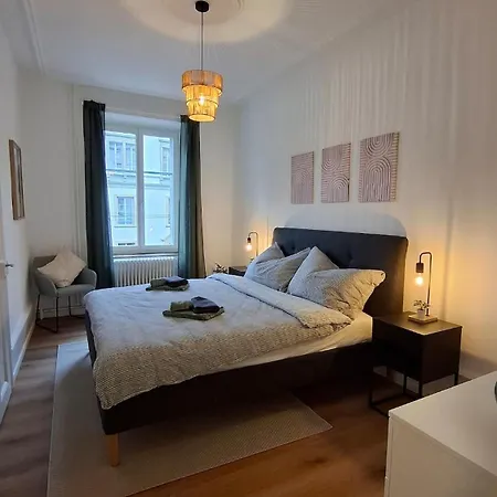Alt Views & Spacious Living With Rooftop Terrace * Biel