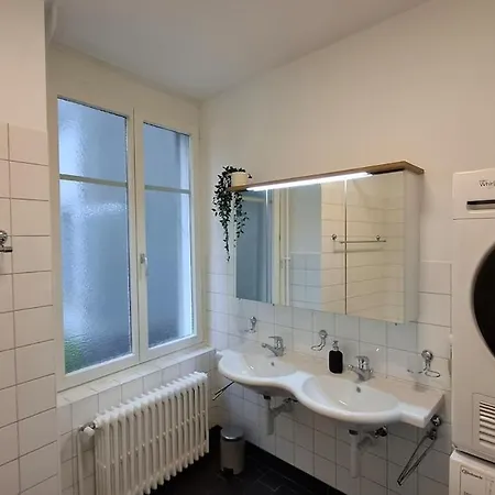 Alt Views & Spacious Living With Rooftop Terrace
