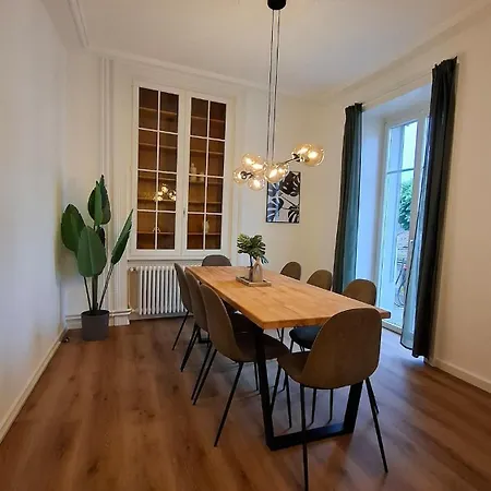 Alt Views & Spacious Living With Rooftop Terrace Apartamento